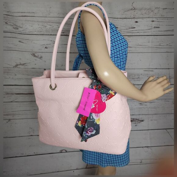 Betsey Johnson Pink Tote Handbag NWT - Picture 1 of 7